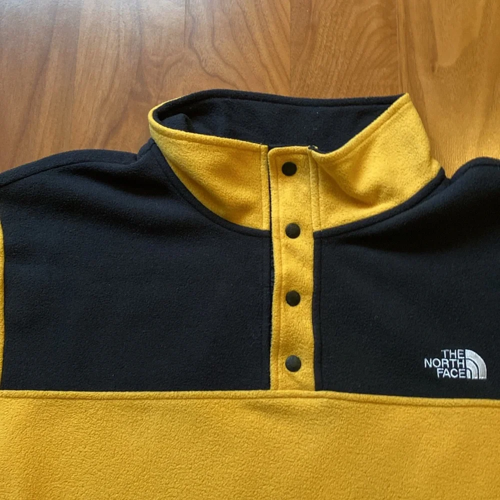 The North Face TKA Glacier Snap Neck Pullover
